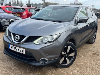 Used Nissan Qashqai 2015 for sale - 77748728: Photo
