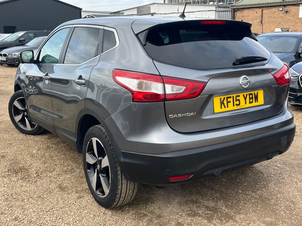 Used Nissan Qashqai 2015 for sale - 77748728: Photo 4