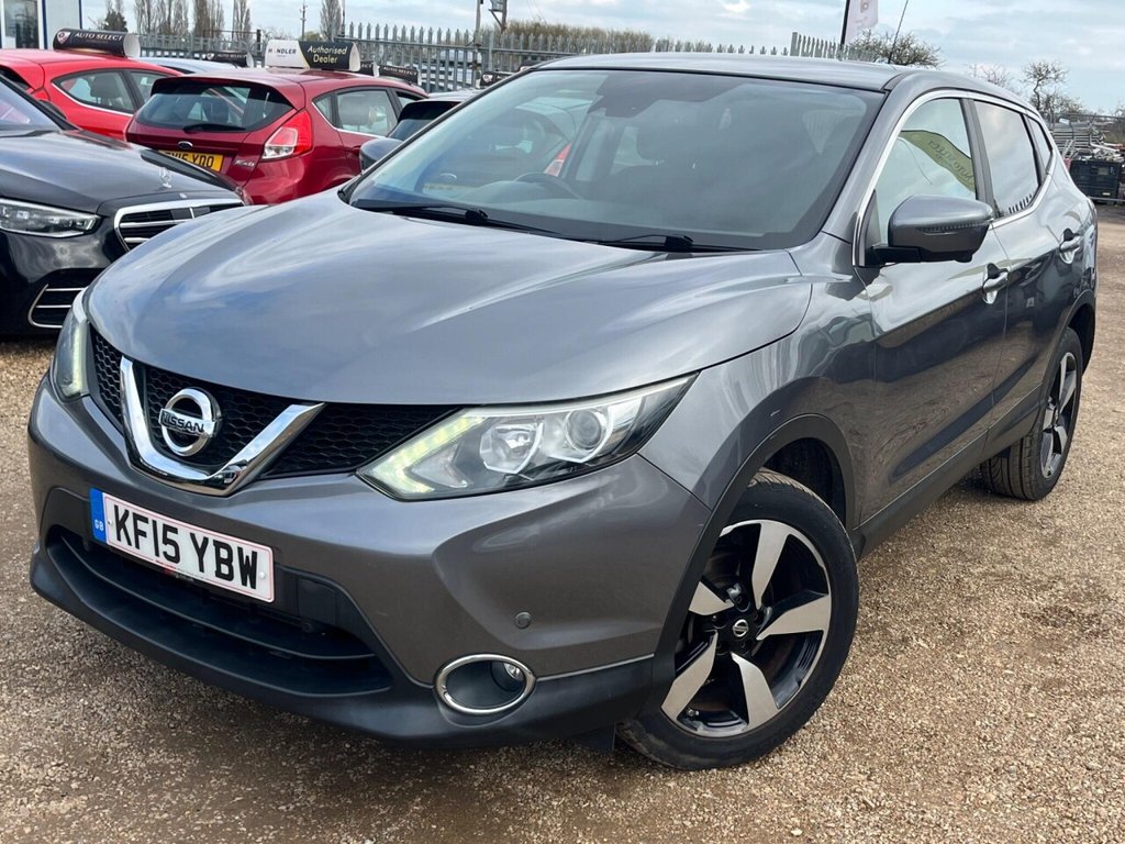 Used Nissan Qashqai 2015 for sale - 77748728: Photo 8