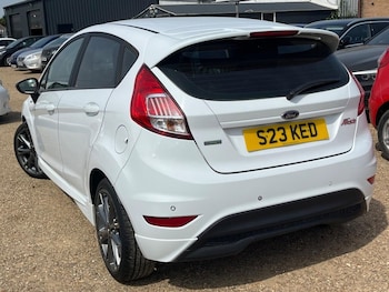 Used Ford Fiesta 2017 for sale - 78387383: Photo