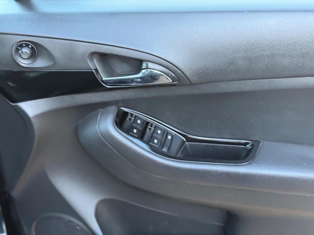 Used Chevrolet Orlando 2012 for sale - 77952930: Photo 48