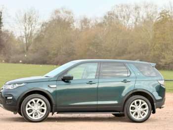 Used Land Rover Discovery Sport 2016 for sale - 75136315: Photo