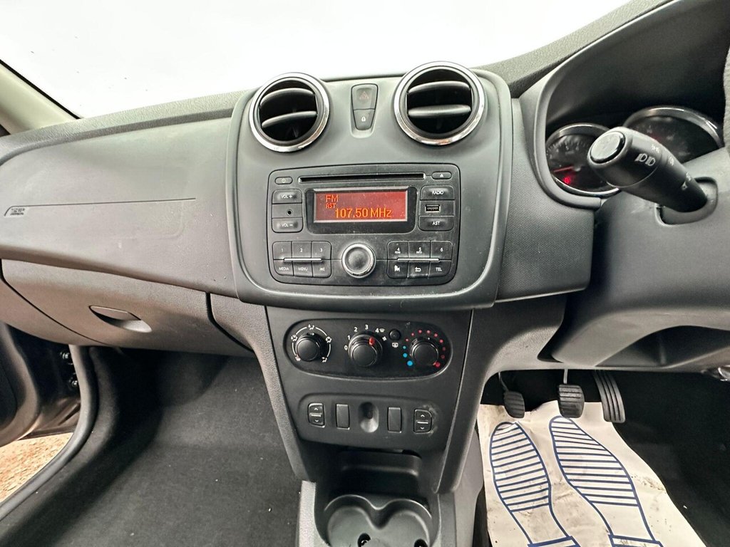 Used Dacia Sandero 2016 for sale - 77067552: Photo 15
