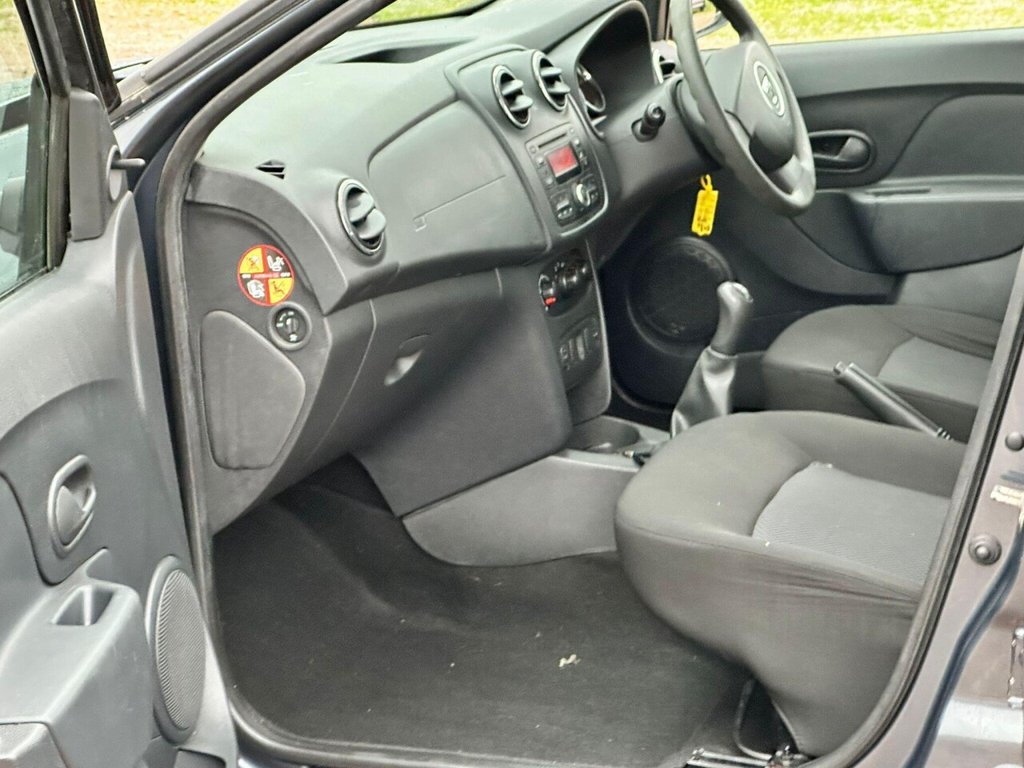 Used Dacia Sandero 2016 for sale - 77067552: Photo 33