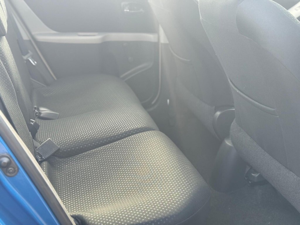 Used Toyota Yaris 2010 for sale - 77507067: Photo 18