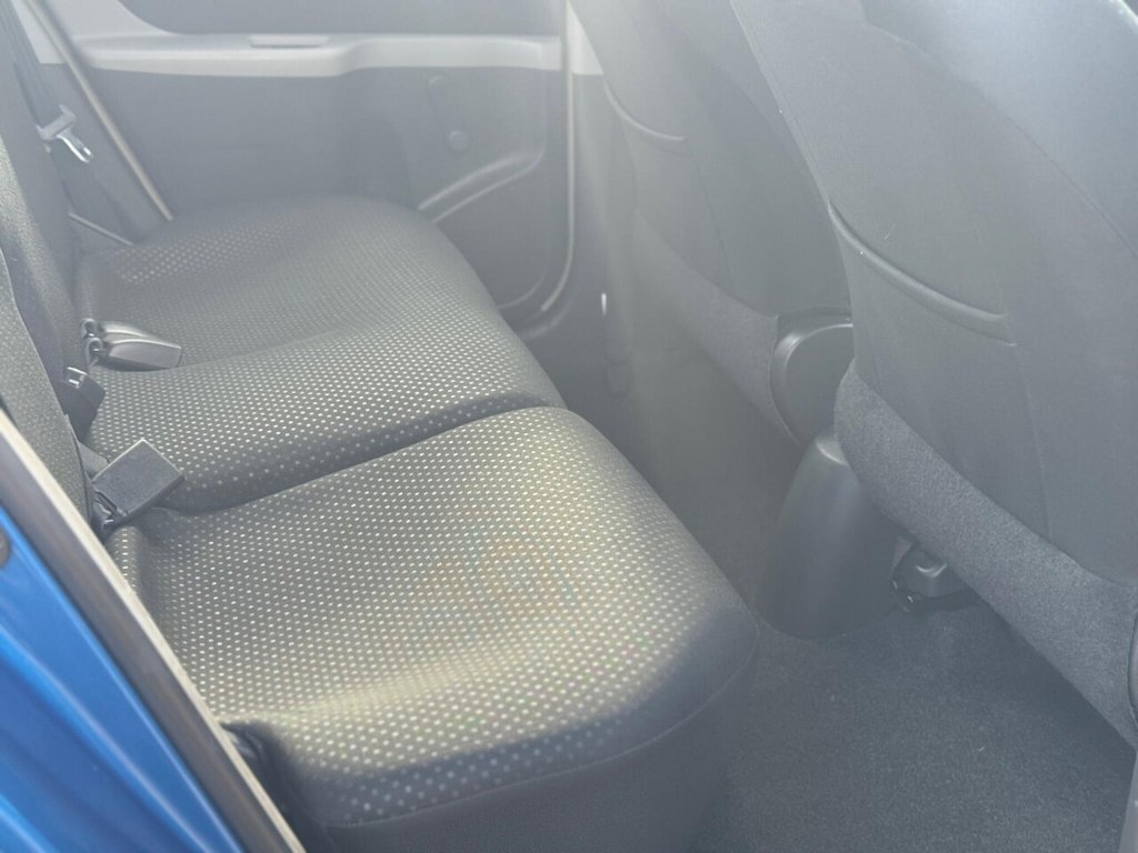 Used Toyota Yaris 2010 for sale - 77507067: Photo 19