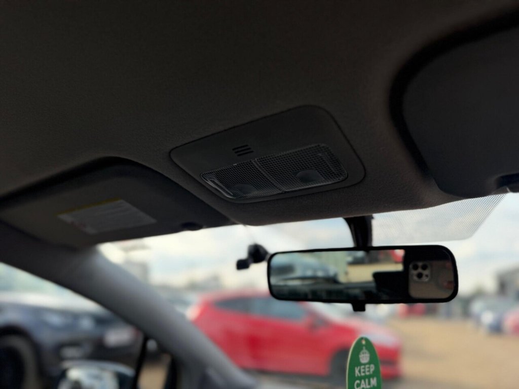 Used Toyota Yaris 2010 for sale - 77507067: Photo 39