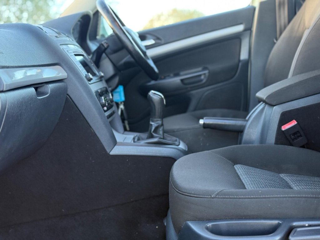 Used Skoda Octavia 2011 for sale - 76459324: Photo 15