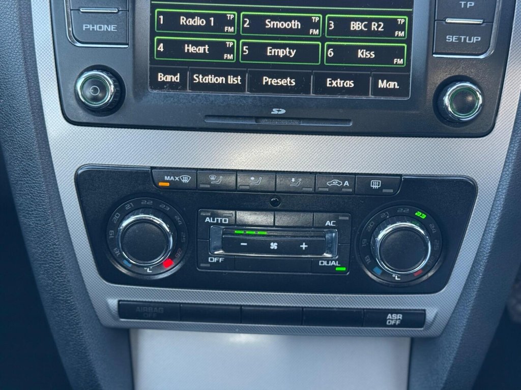 Used Skoda Octavia 2011 for sale - 76459324: Photo 37