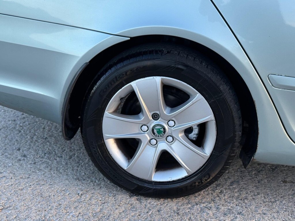 Used Skoda Octavia 2011 for sale - 76459324: Photo 4