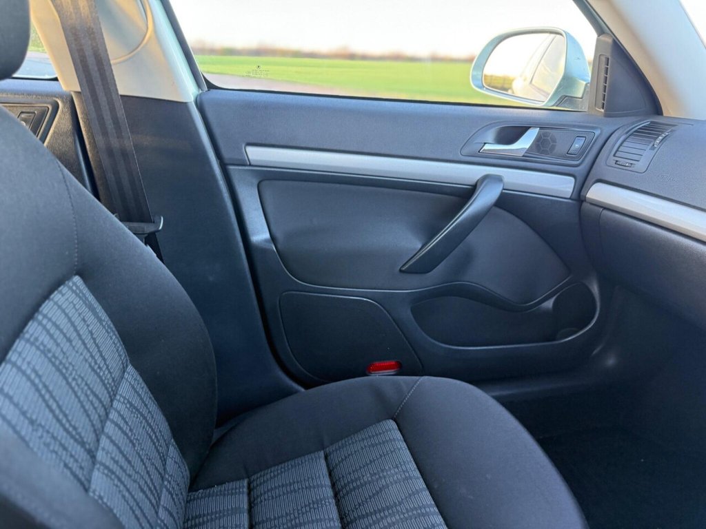 Used Skoda Octavia 2011 for sale - 76459324: Photo 43