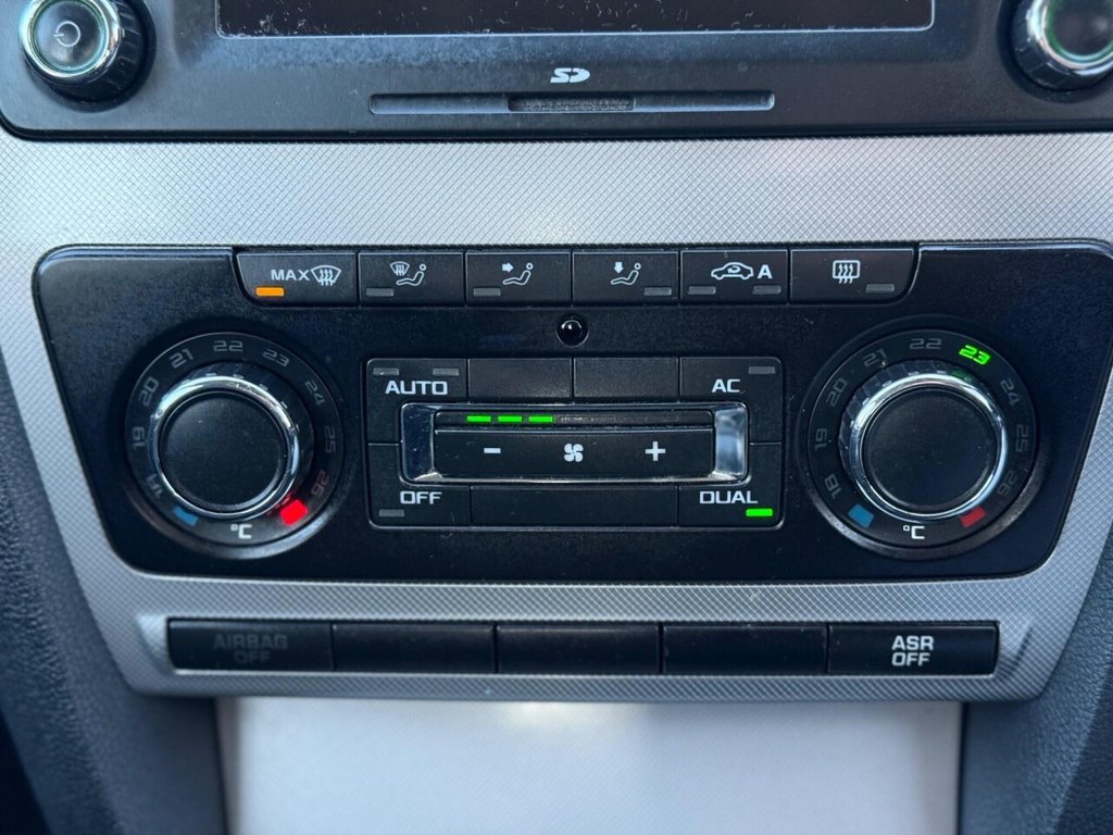 Used Skoda Octavia 2011 for sale - 76459324: Photo 48