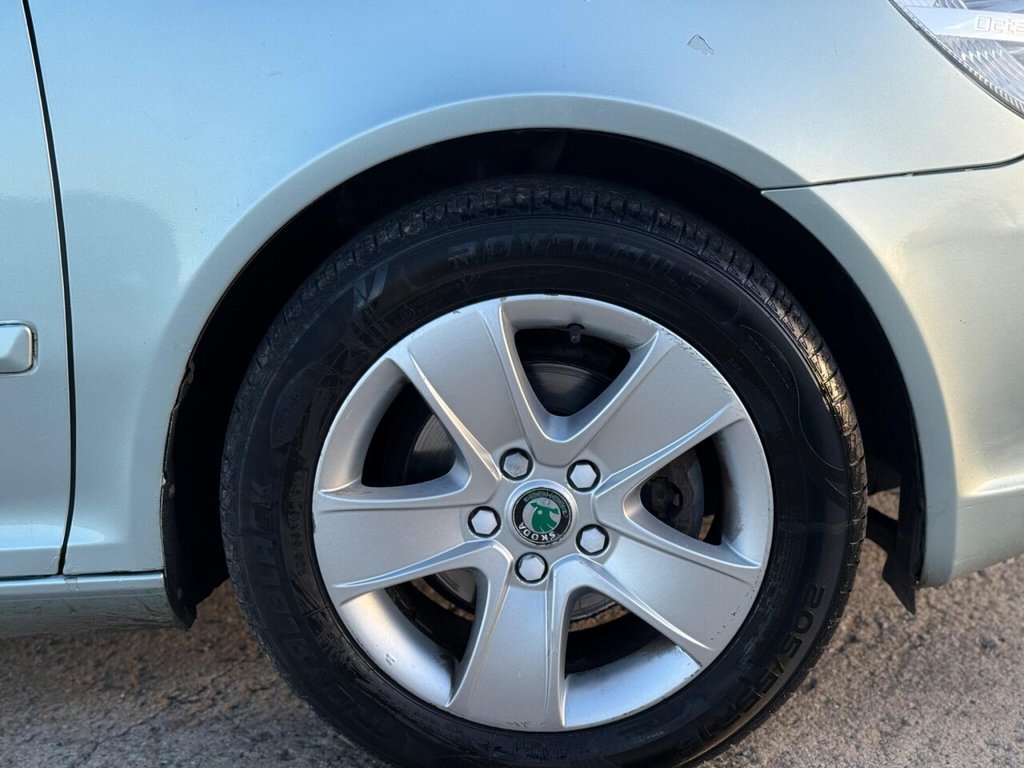 Used Skoda Octavia 2011 for sale - 76459324: Photo 5