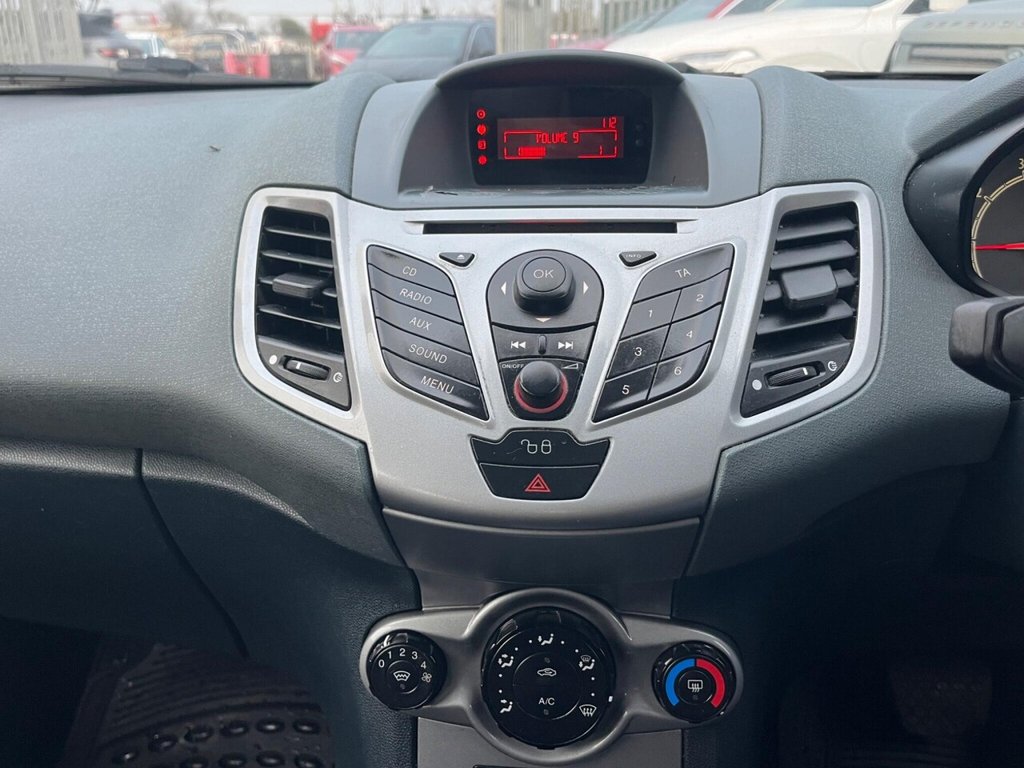 Used Ford Fiesta 2009 for sale - 77821237: Photo 23