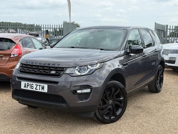 Used Land Rover Discovery Sport 2016 for sale - 78418385: Photo