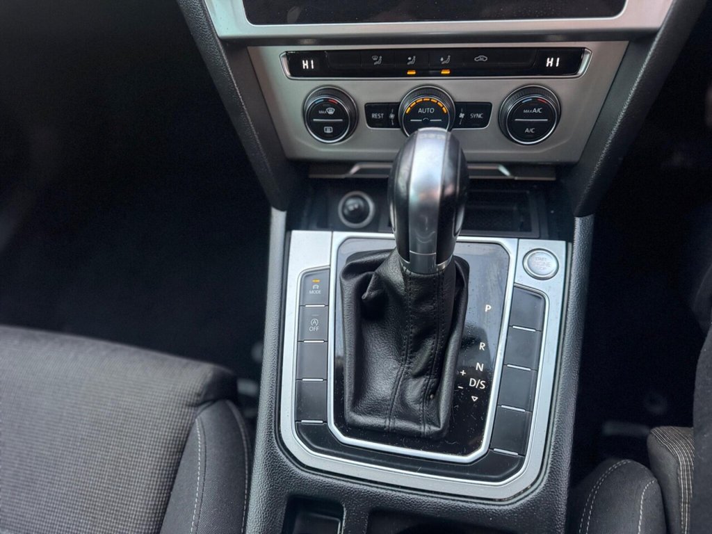 Used Volkswagen Passat 2018 for sale - 77346738: Photo 14