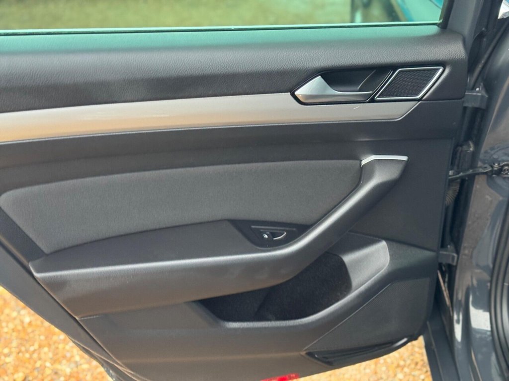 Used Volkswagen Passat 2018 for sale - 77346738: Photo 37