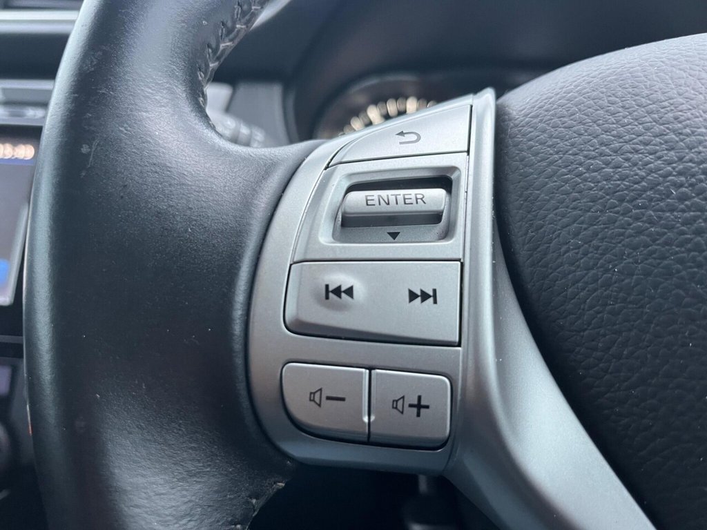 Used Nissan Qashqai 2015 for sale - 77244632: Photo 31