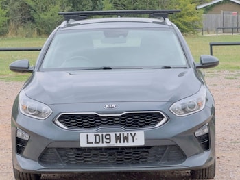 Used Kia Ceed 2019 for sale - 75432852: Photo