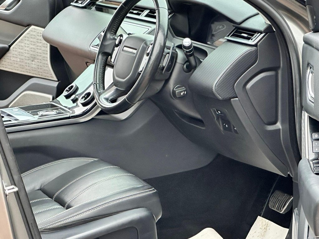 Used Land Rover Range Rover Velar 2018 for sale - 76605109: Photo 16