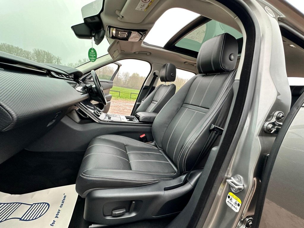 Used Land Rover Range Rover Velar 2018 for sale - 76605109: Photo 35