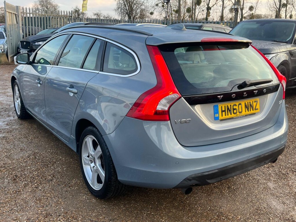 Used Volvo V60 2010 for sale - 77031103: Photo 14