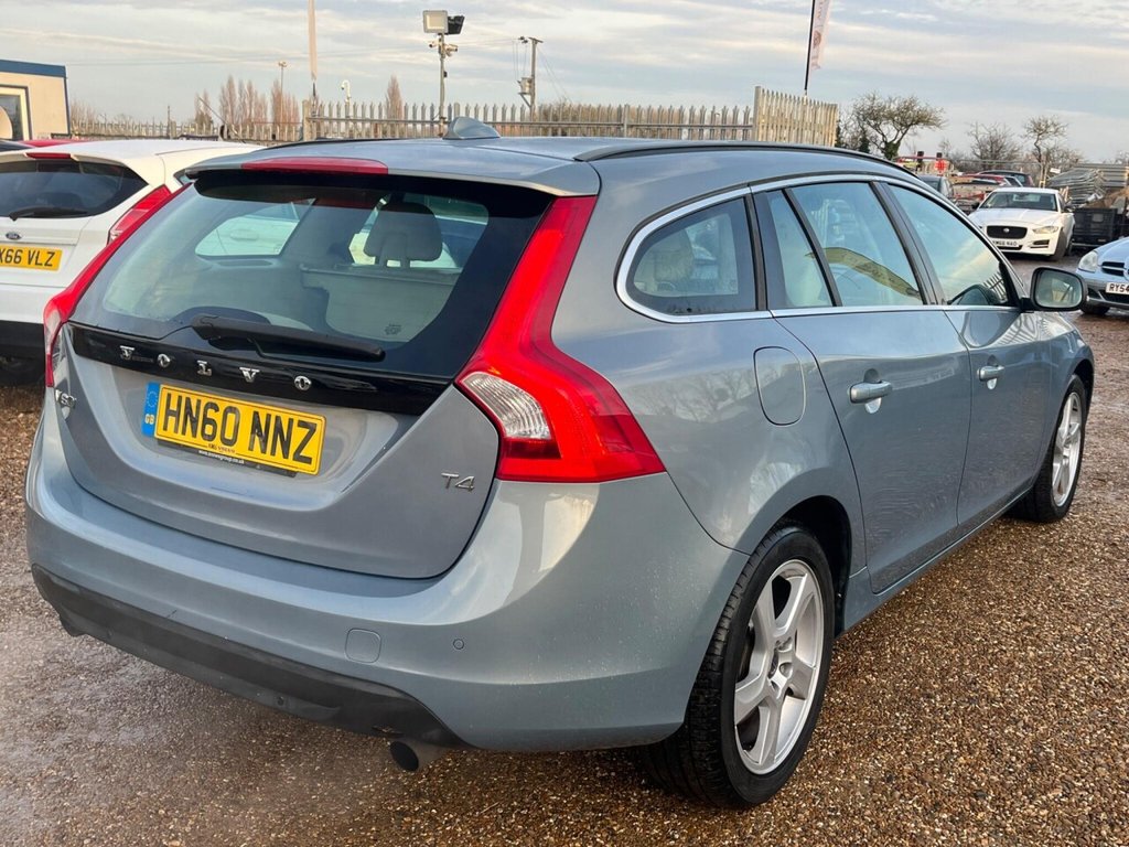 Used Volvo V60 2010 for sale - 77031103: Photo 19