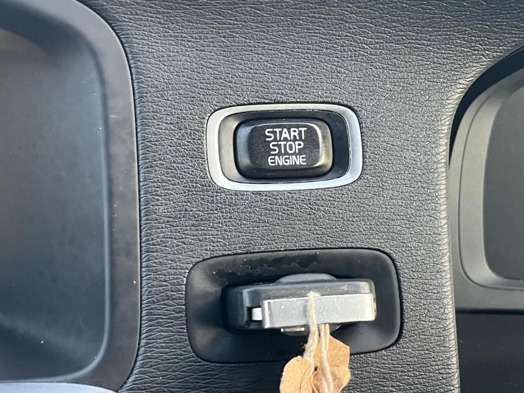 Used Volvo V60 2010 for sale - 77031103: Photo 28