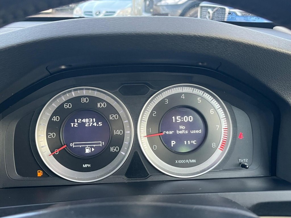 Used Volvo V60 2010 for sale - 77031103: Photo 33