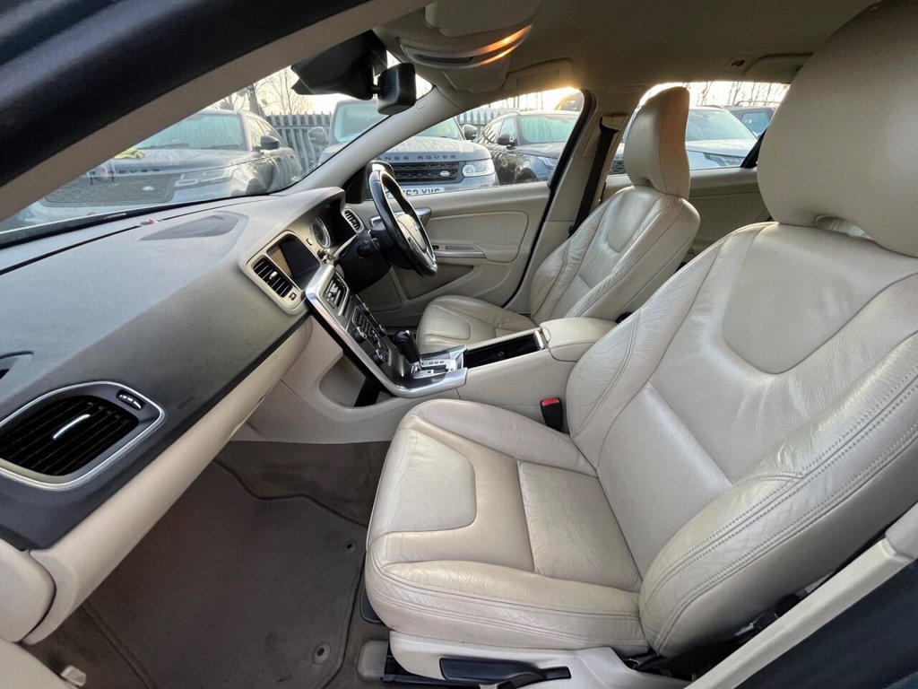 Used Volvo V60 2010 for sale - 77031103: Photo 36