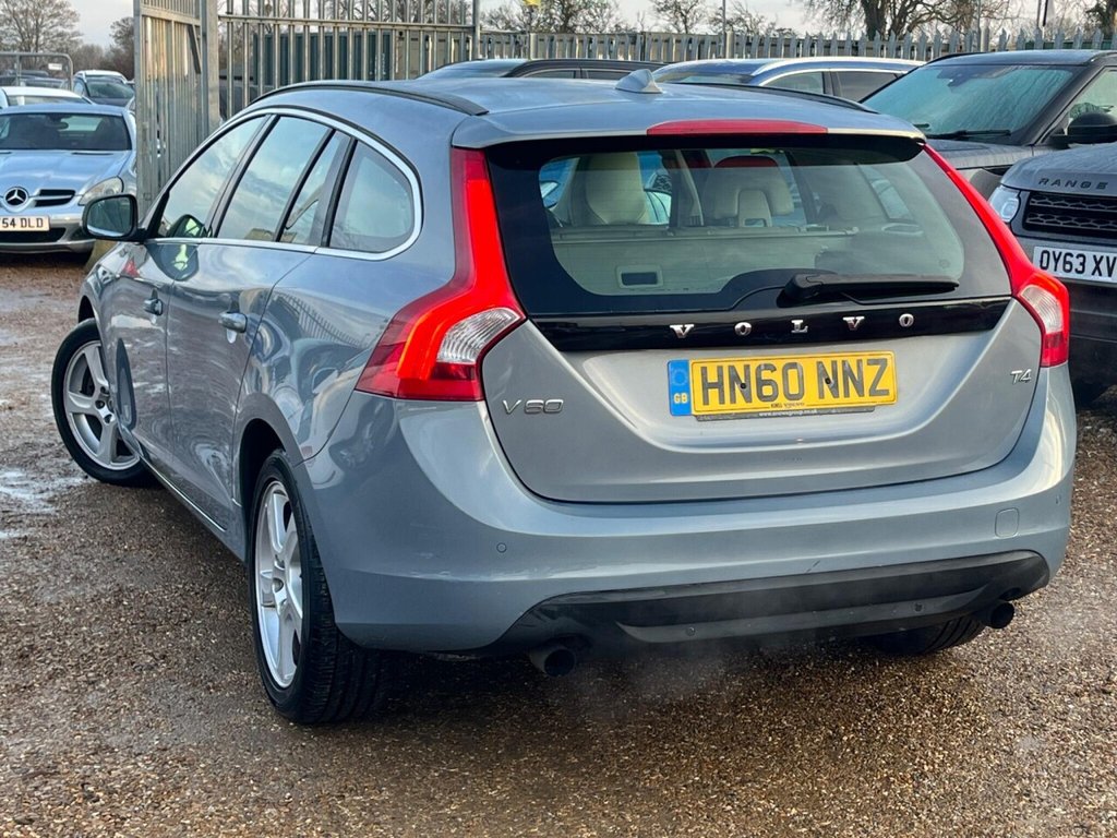 Used Volvo V60 2010 for sale - 77031103: Photo 4