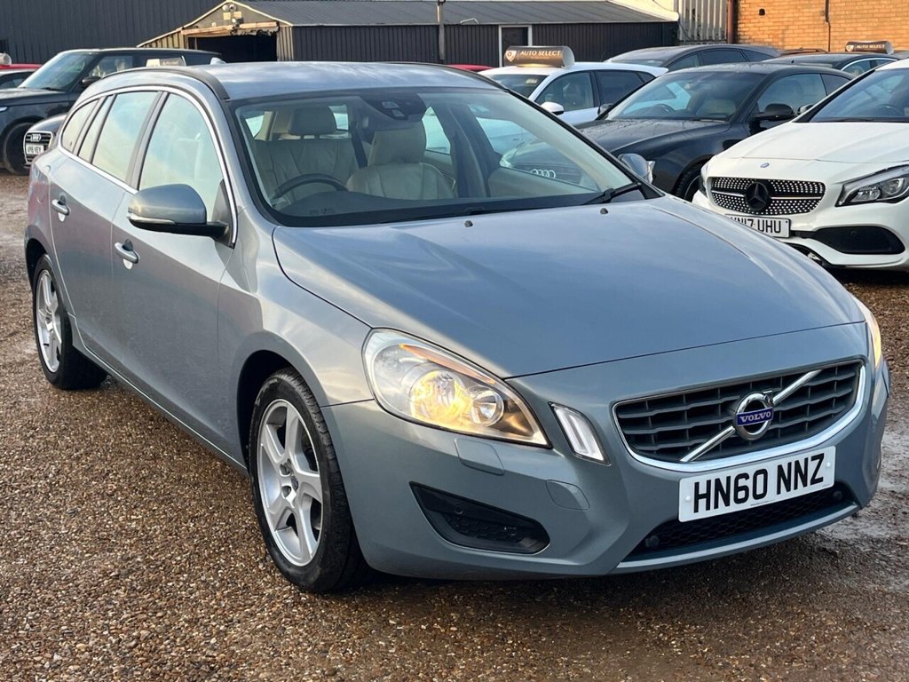 Used Volvo V60 2010 for sale - 77031103: Photo 6