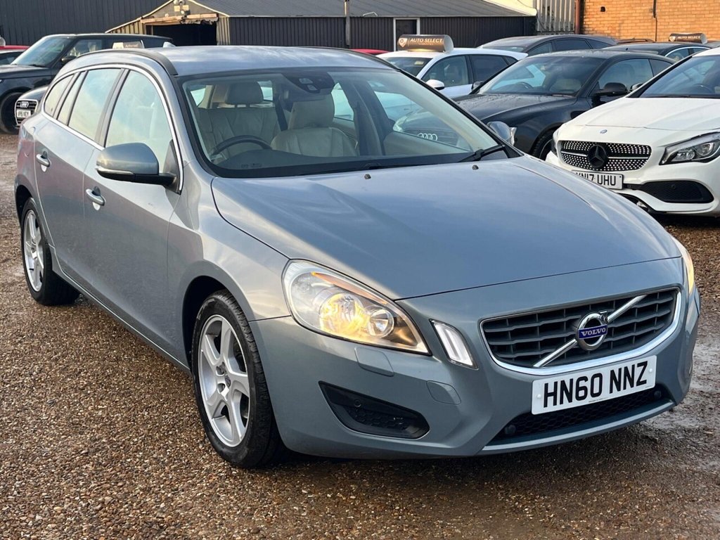 Used Volvo V60 2010 for sale - 77031103: Photo 7