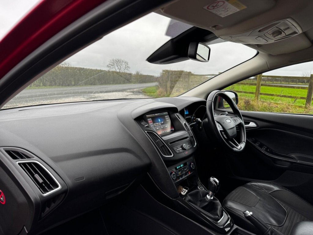 Used Ford Focus 2015 for sale - 77685278: Photo 28