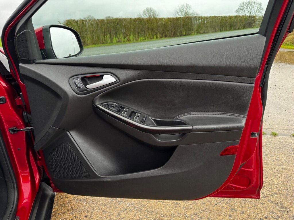 Used Ford Focus 2015 for sale - 77685278: Photo 46