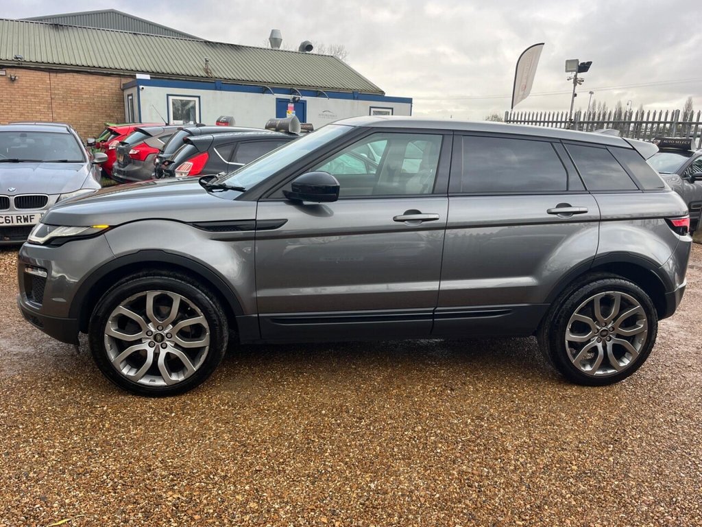 Used Land Rover Range Rover Evoque 2017 for sale - 76698631: Photo 13