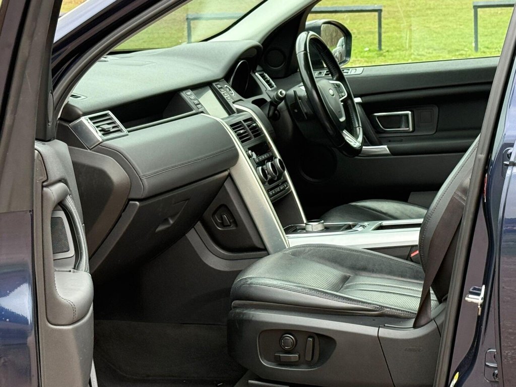 Used Land Rover Discovery Sport 2015 for sale - 77422639: Photo 33