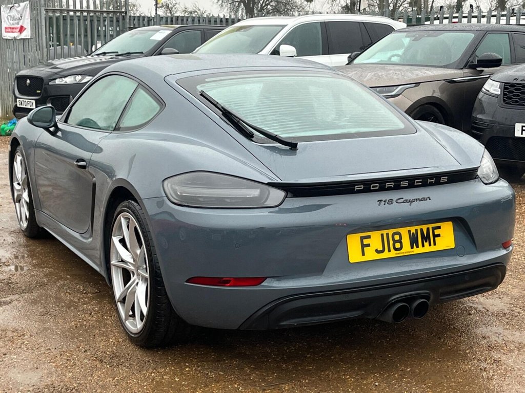 Used Porsche Cayman 2018 for sale - 77452002: Photo 21