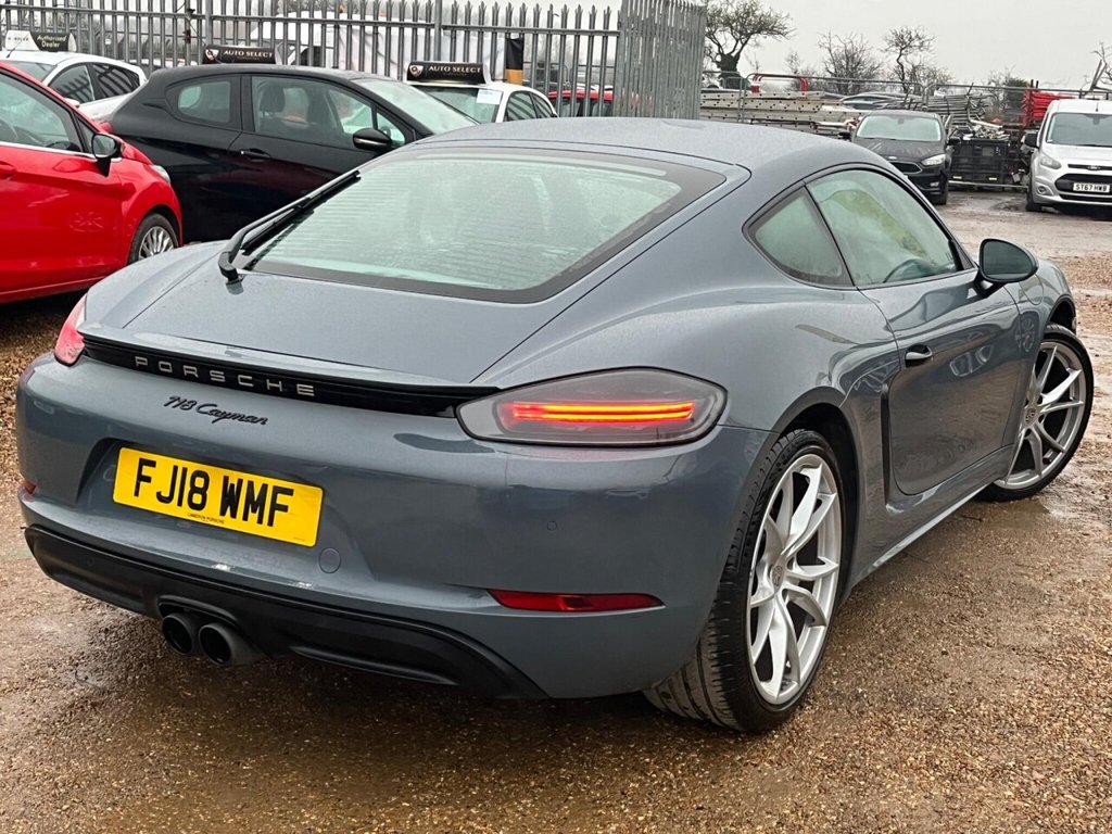 Used Porsche Cayman 2018 for sale - 77452002: Photo 30