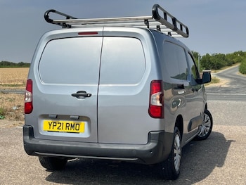 Used Peugeot Partner 2021 for sale - 79261102: Photo