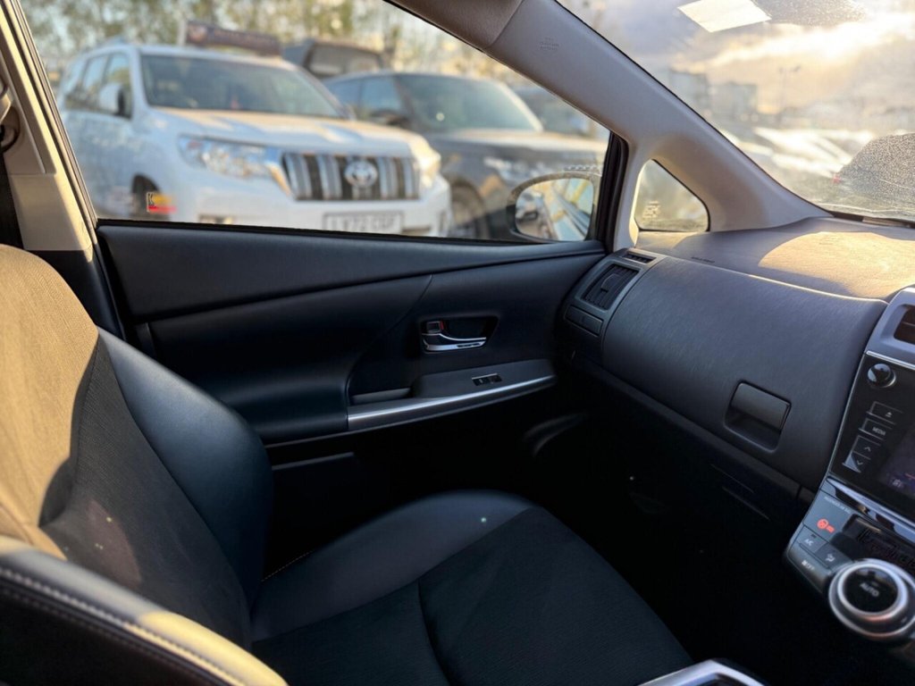Used Toyota Prius+ 2019 for sale - 75721765: Photo 13