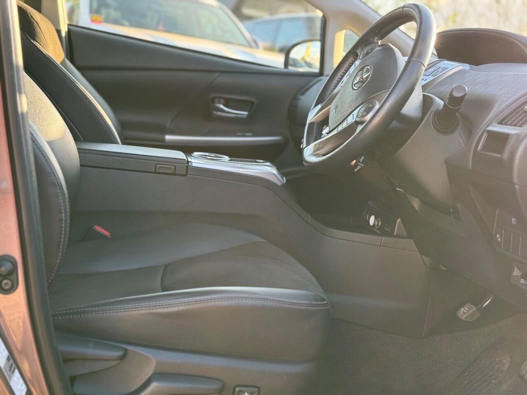 Used Toyota Prius+ 2019 for sale - 75721765: Photo 15