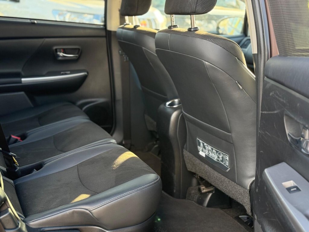 Used Toyota Prius+ 2019 for sale - 75721765: Photo 20