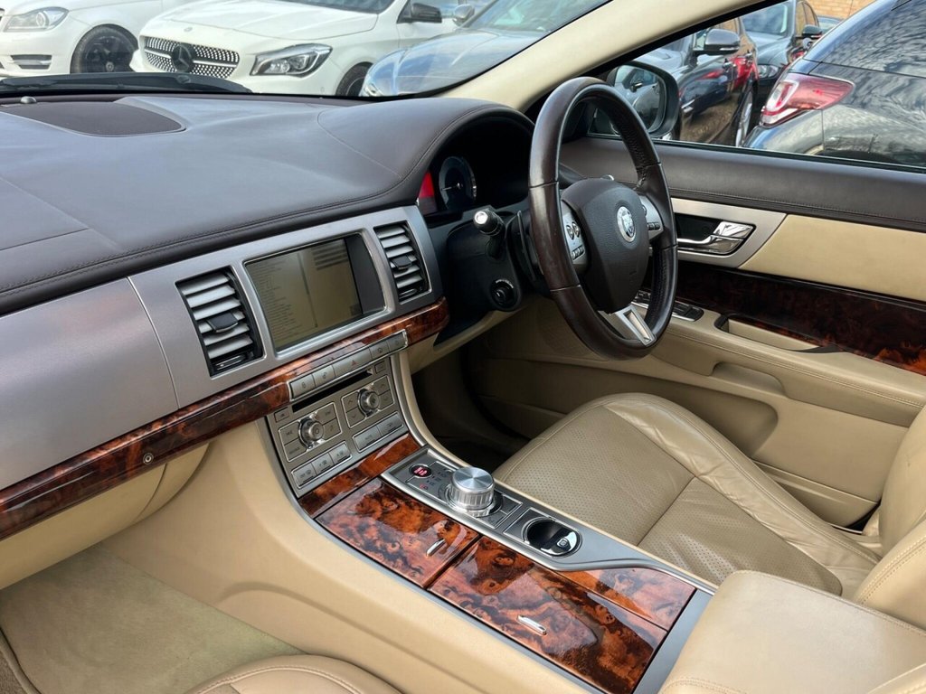Used Jaguar XF 2008 for sale - 76410342: Photo 25