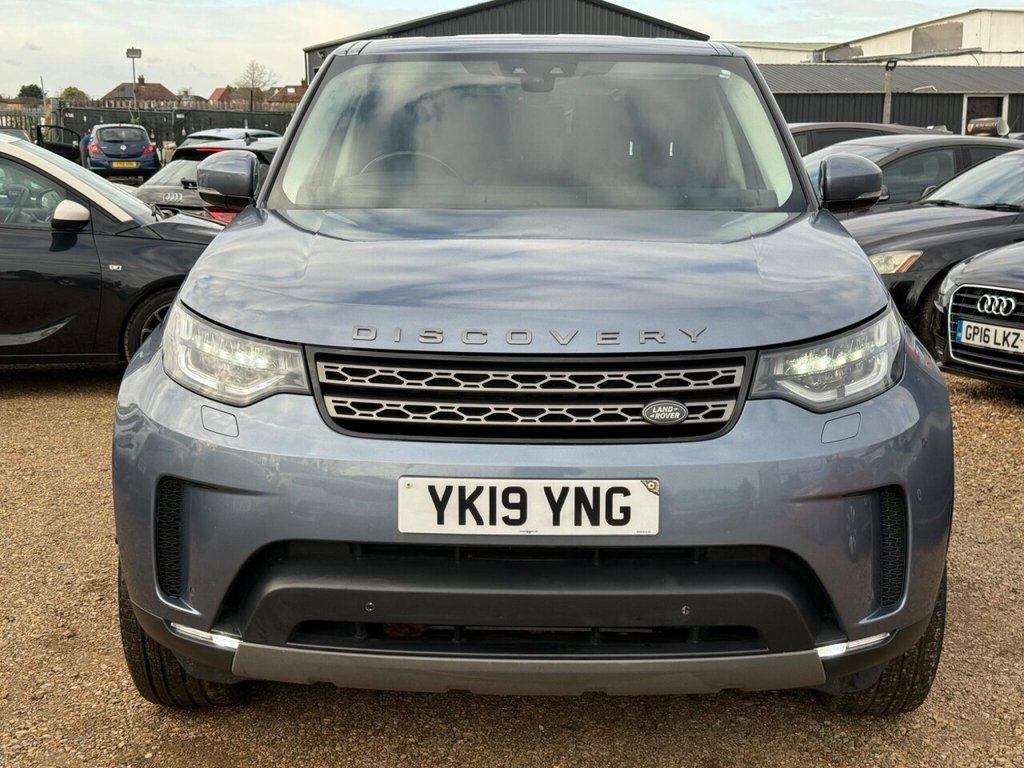 Used Land Rover Discovery 2019 for sale - 76623327: Photo 2