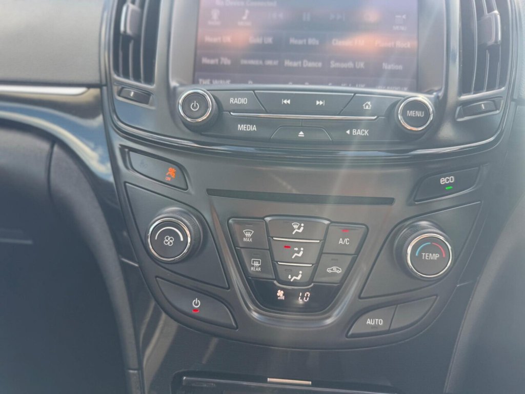 Used Vauxhall Insignia 2017 for sale - 76185003: Photo 28