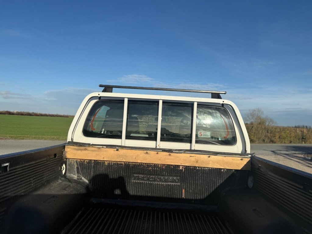 Used Toyota Hilux 2018 for sale - 76481975: Photo 11