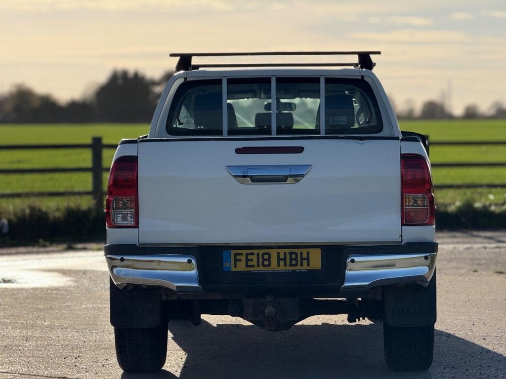 Used Toyota Hilux 2018 for sale - 76481975: Photo 14