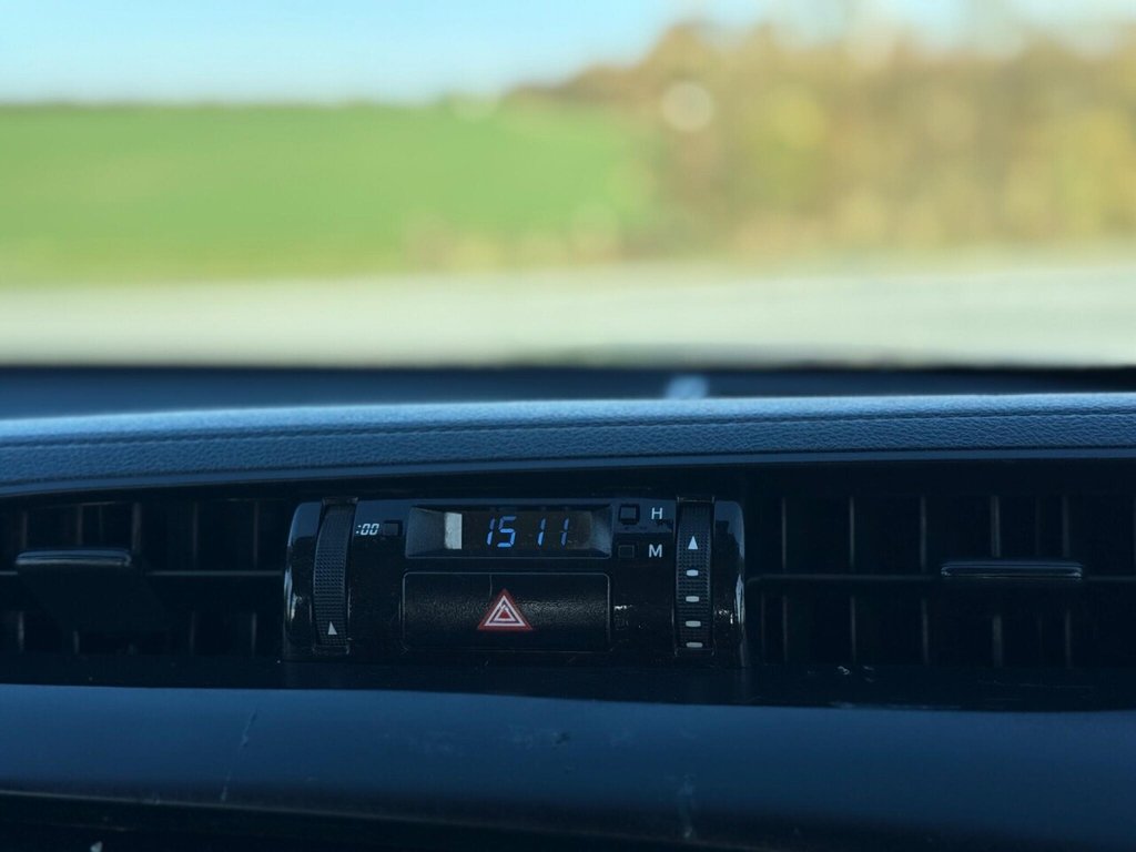 Used Toyota Hilux 2018 for sale - 76481975: Photo 29