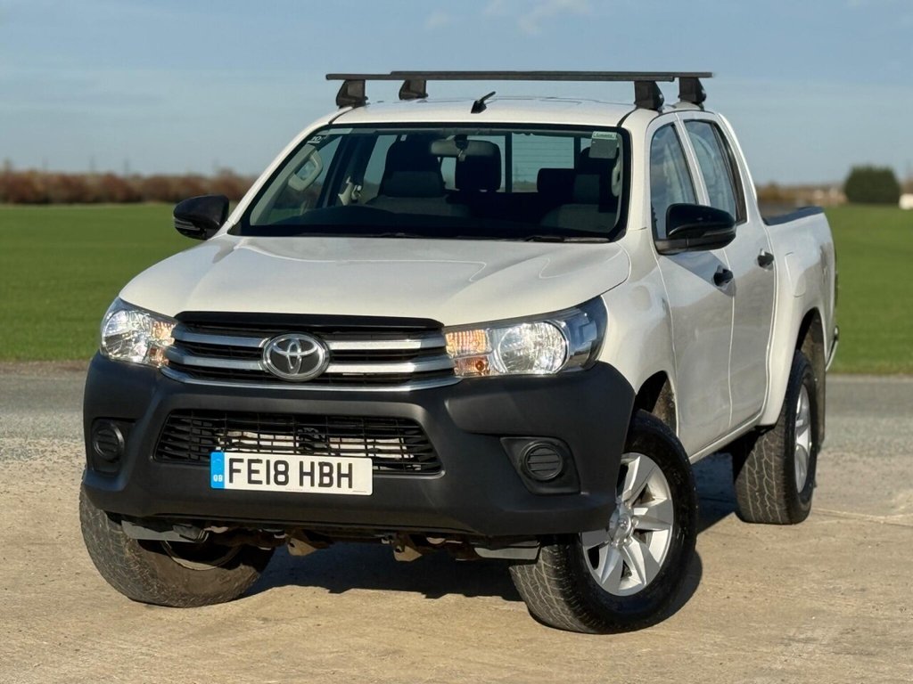 Used Toyota Hilux 2018 for sale - 76481975: Photo 3
